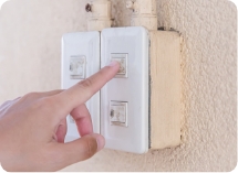 スイッチが効かない感電している